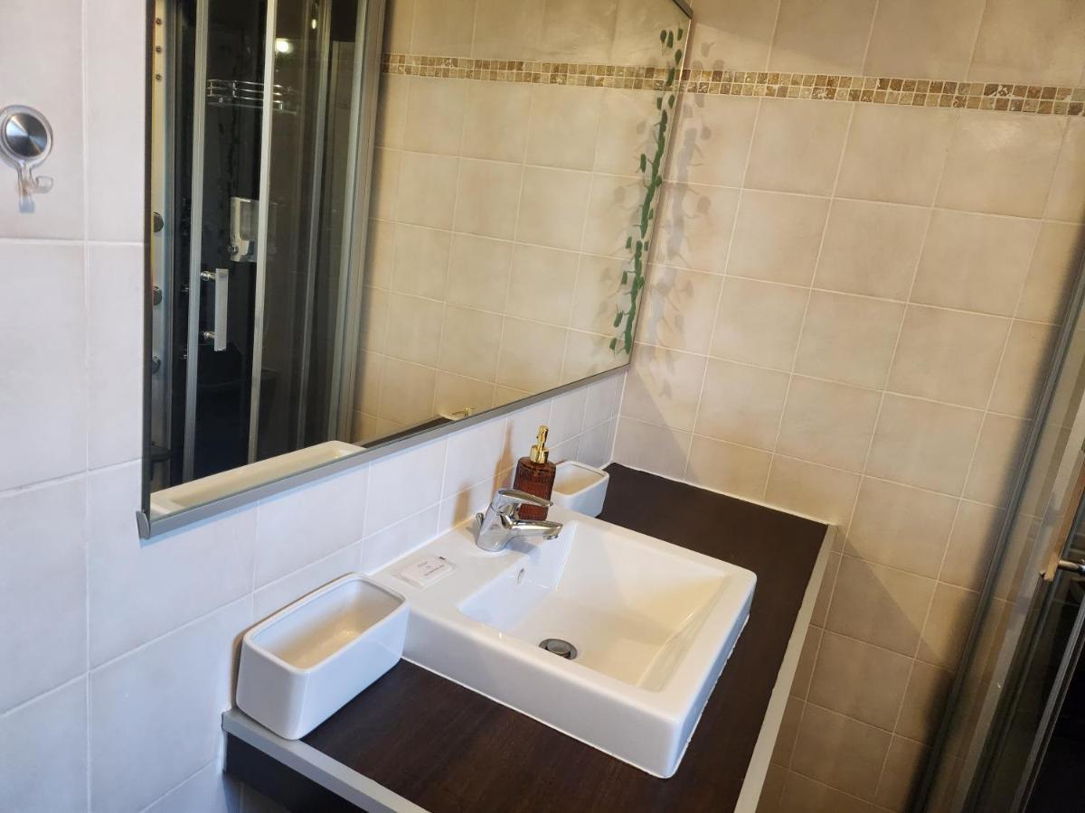 Вилла Maison Tout Confort Ним Экстерьер фото
